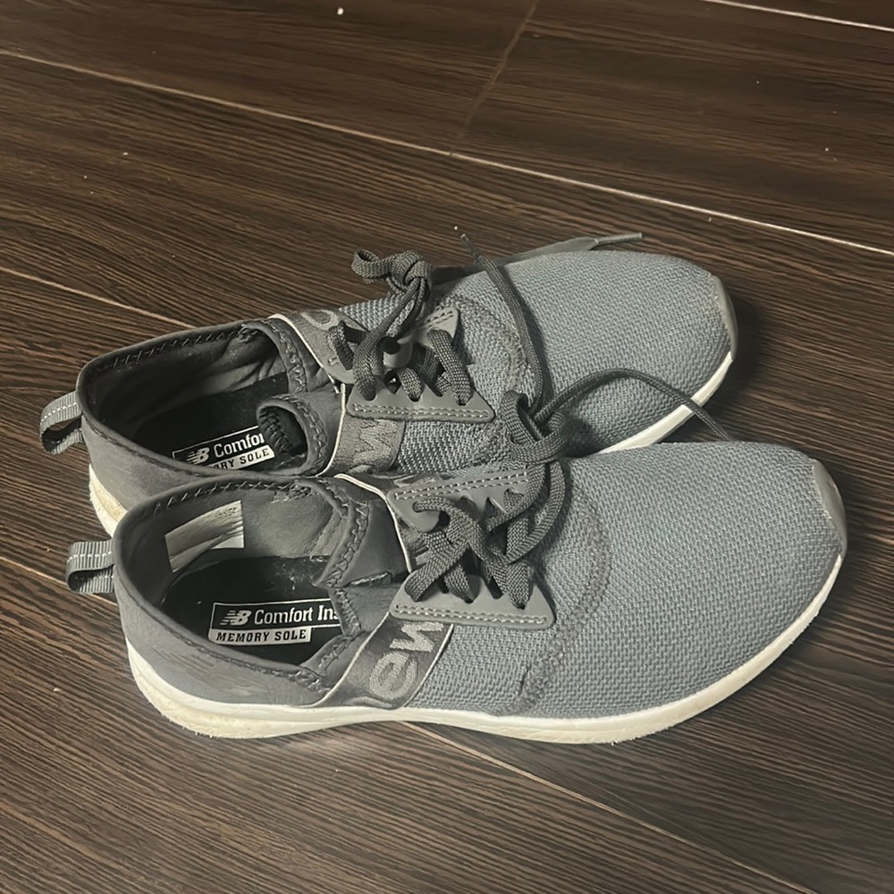 New balance running shoes